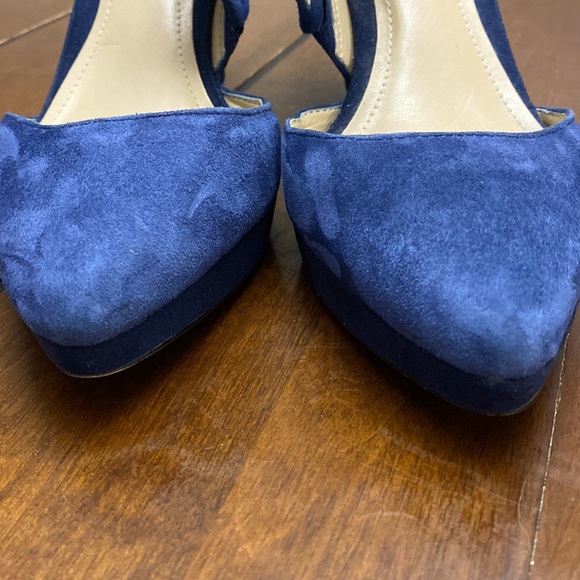 BCBG suede blue wedges size 7.5 - Picture 7 of 9